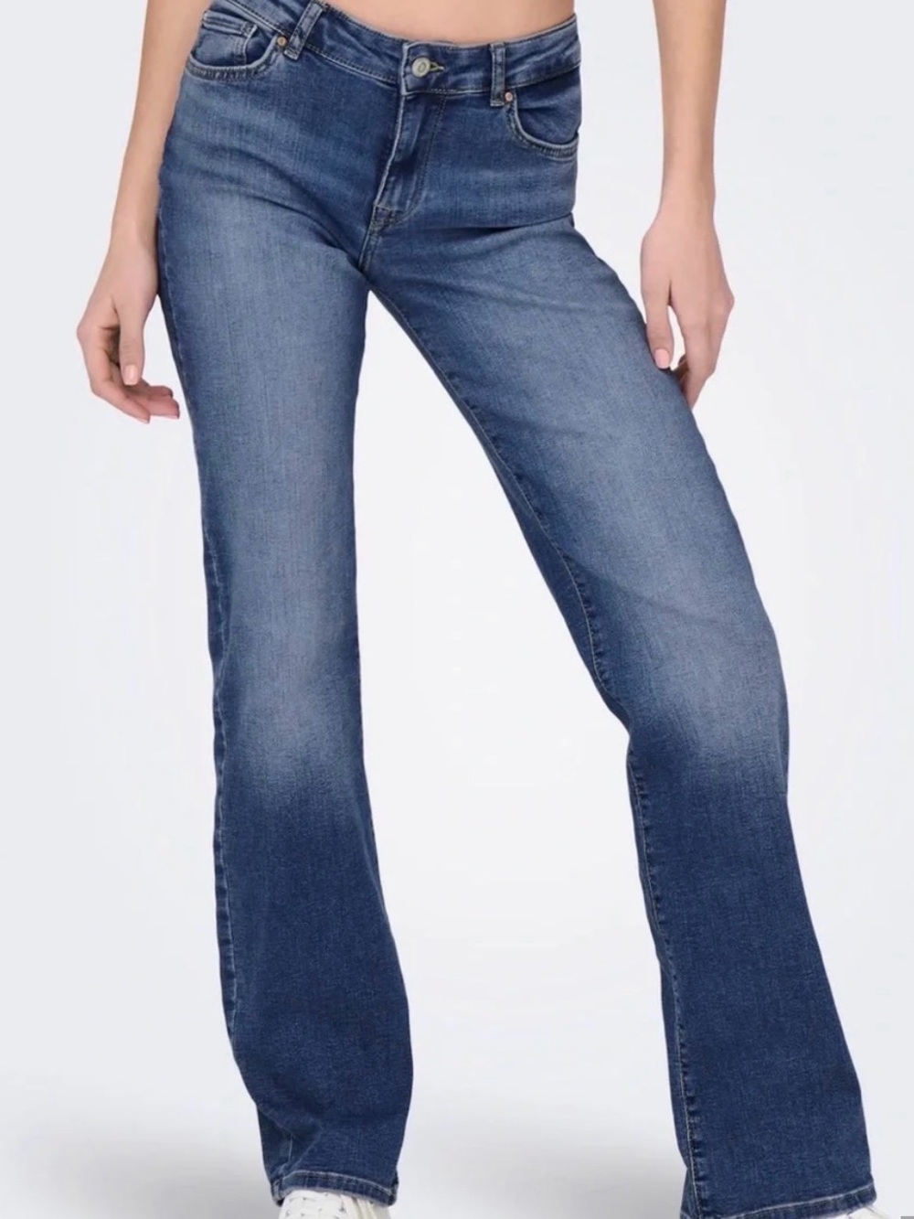 ONLY ONLALICIA Straight Jeans 👖